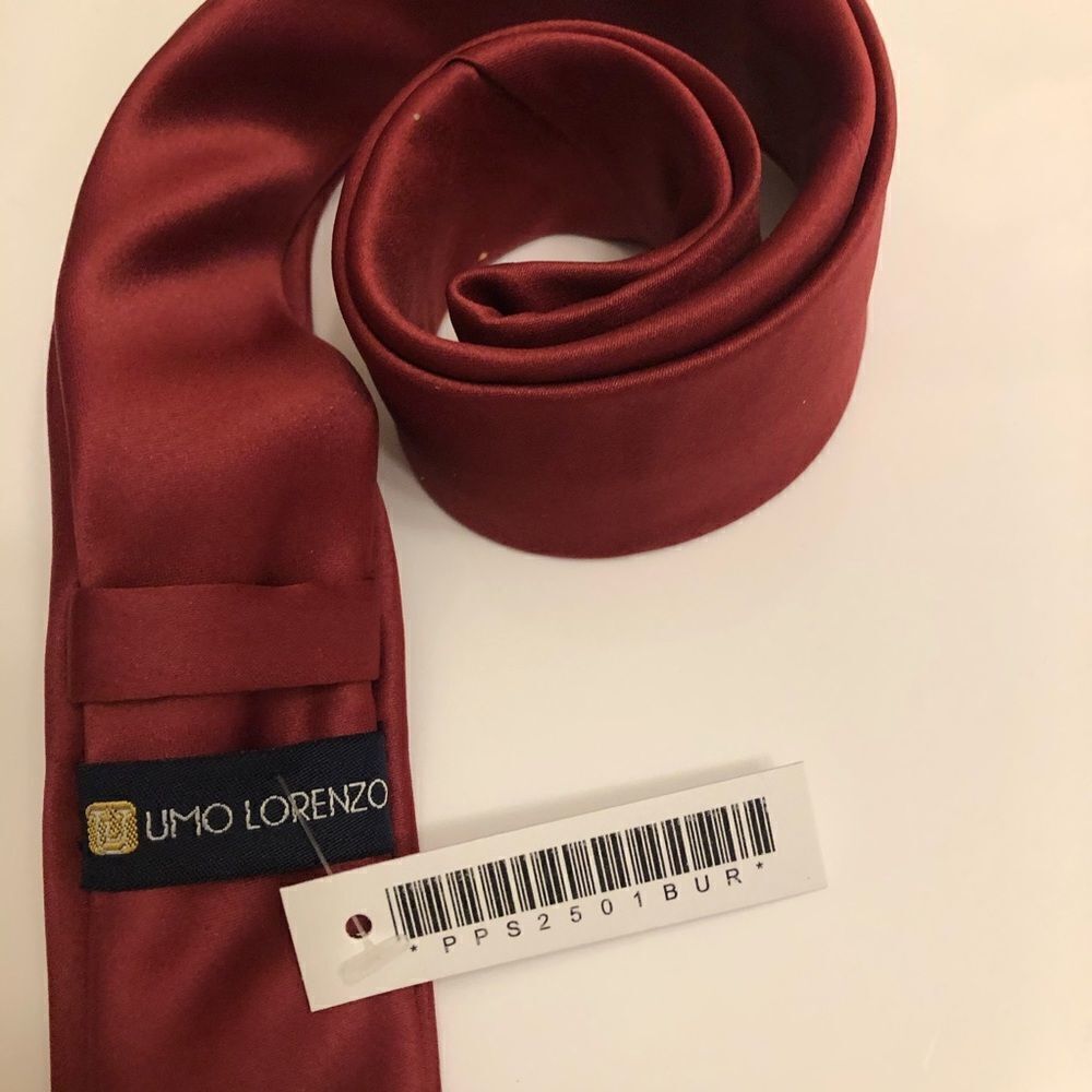 NWT Umo Lorenzo tie